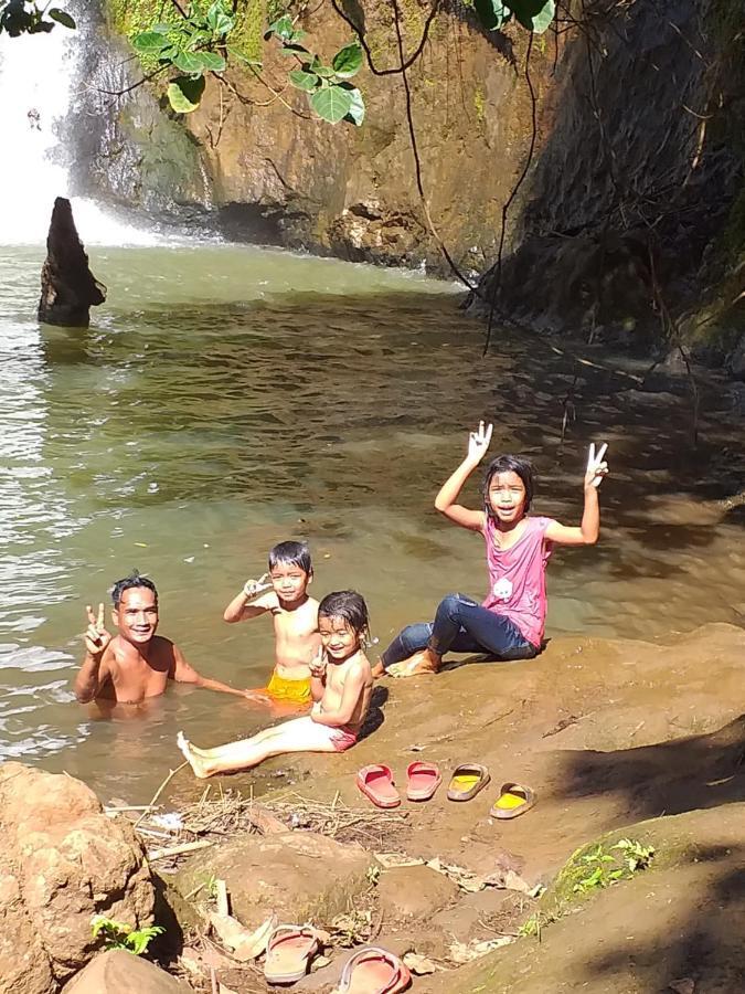Srey Leap Homestay Banlung Extérieur photo