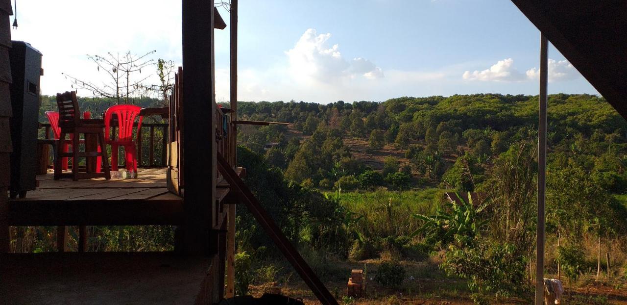 Srey Leap Homestay Banlung Extérieur photo